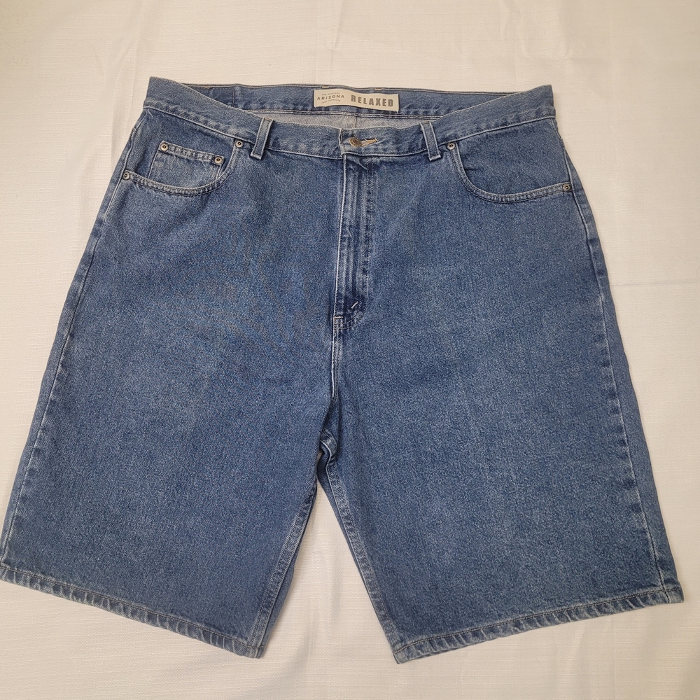 Arizona Jean Company Relaxed Fit Blue Jean Shorts Size 40
